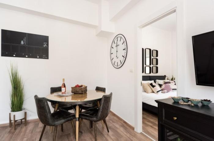 Ben Yehuda, 3 Lovely Flats In The Same Building Jerusalém Exterior foto